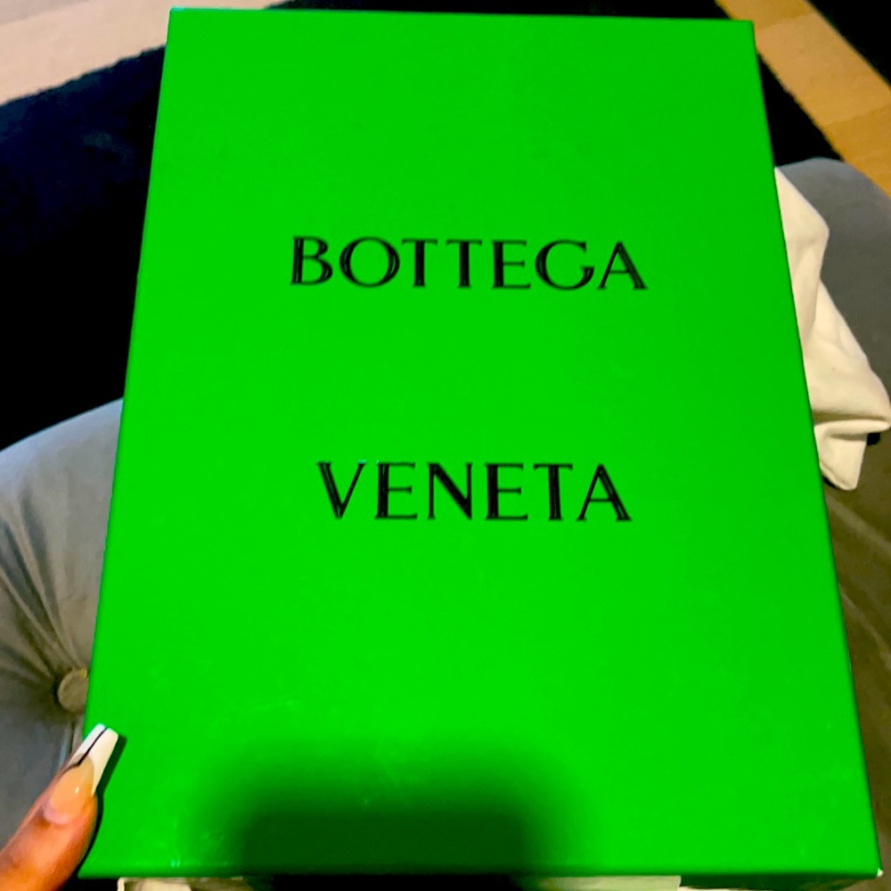 Bottega Veneta